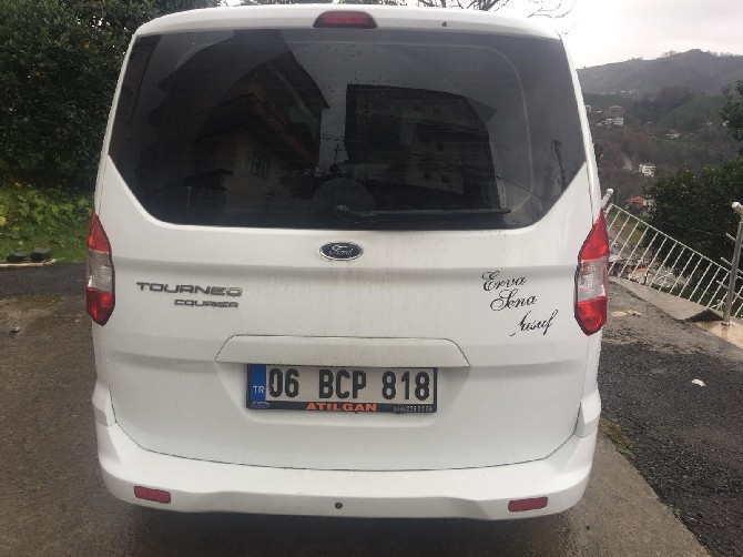 ilandir sahibinden satilik ford tourneo courier