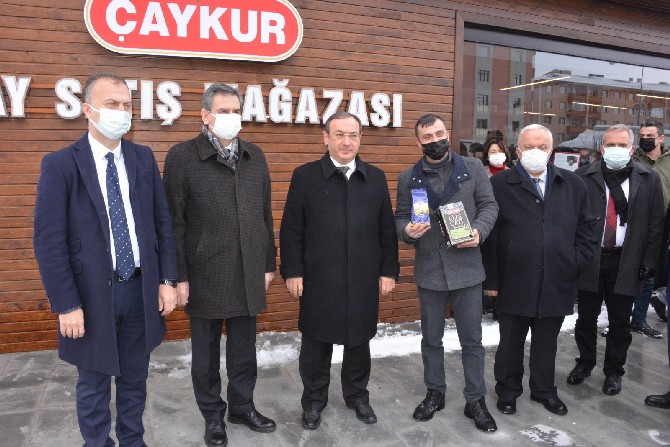 caykur’un-5.-satis-magazasi-erzurum’da-acildi-(11).jpg