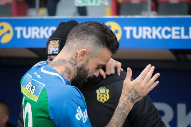 caykur-rizespor-oznur-kablo-yeni-malatyaspor-16.jpg