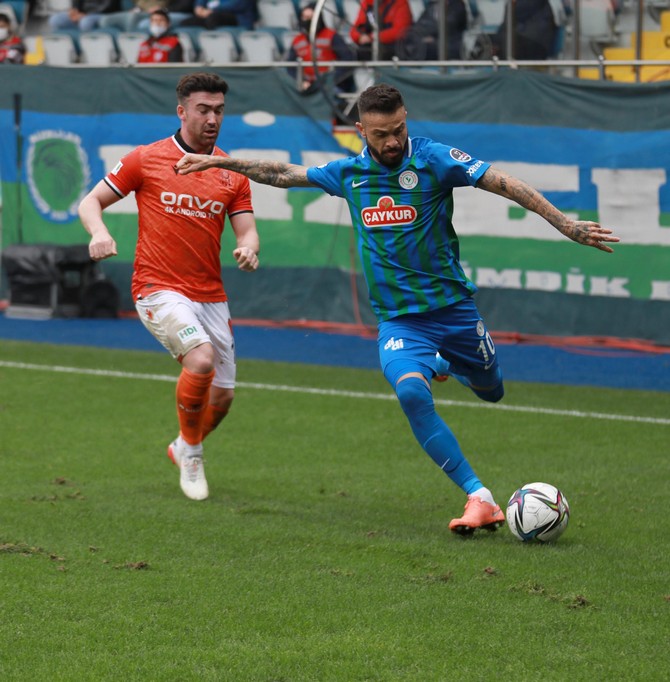 caykur-rizespor-oznur-kablo-yeni-malatyaspor-2.jpg