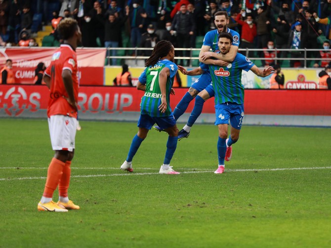 caykur-rizespor-oznur-kablo-yeni-malatyaspor-5-002.jpg