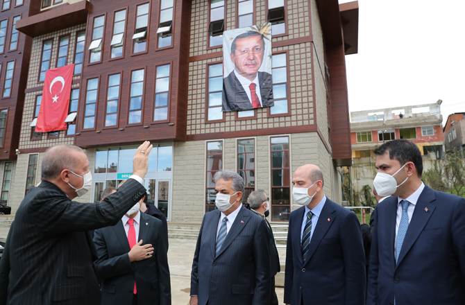 cumhurbaskani-erdogan,-recep-tayyip-erdogan-universitesinde-(2)-001.jpg