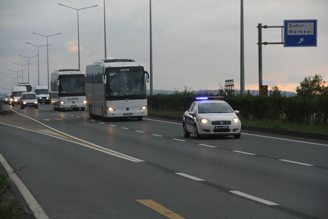 fenerbahce,-yogun-guvenlik-onlemleri-altinda-rizeye-geldi1.jpg