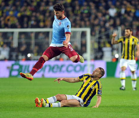 fenerbahce-trabzonspor-maci.20150207211014.jpg