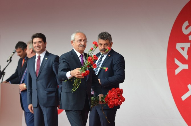 kemal-kilicdaroglu-trabzonda-(6).jpg